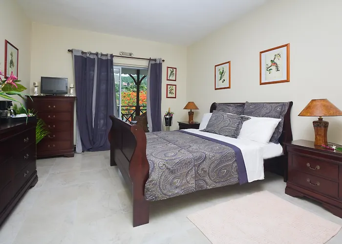 Marigot Beach Club & Dive Resort