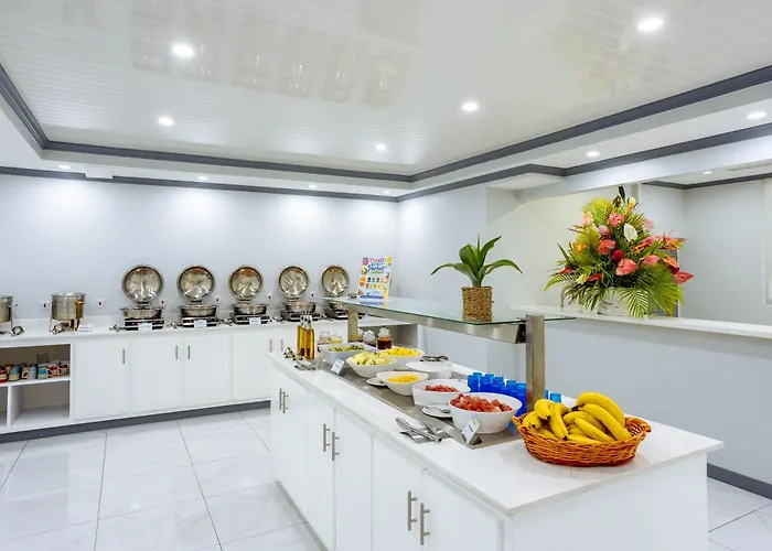 Bay Gardens Hotel
